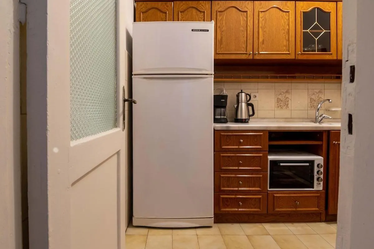 Spacious & Historic 2Br In Central Taksim Istanbul