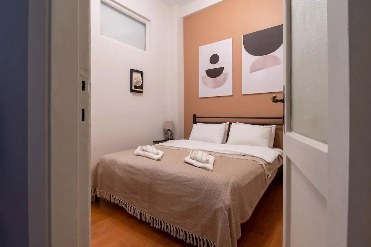 Spacious & Historic 2Br In Central Taksim Istanbul